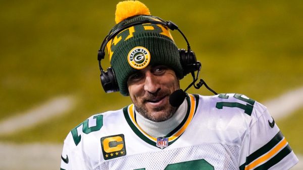 Rodgers feeling strong as surging Packers head into playoffs