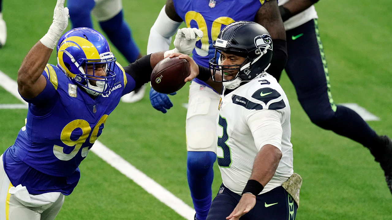 Russell Wilson wants to play for Seahawks but would be willing to be dealt to these teams, agent says