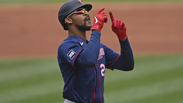 Garver homers twice, Twins connect 6 times to blast Indians