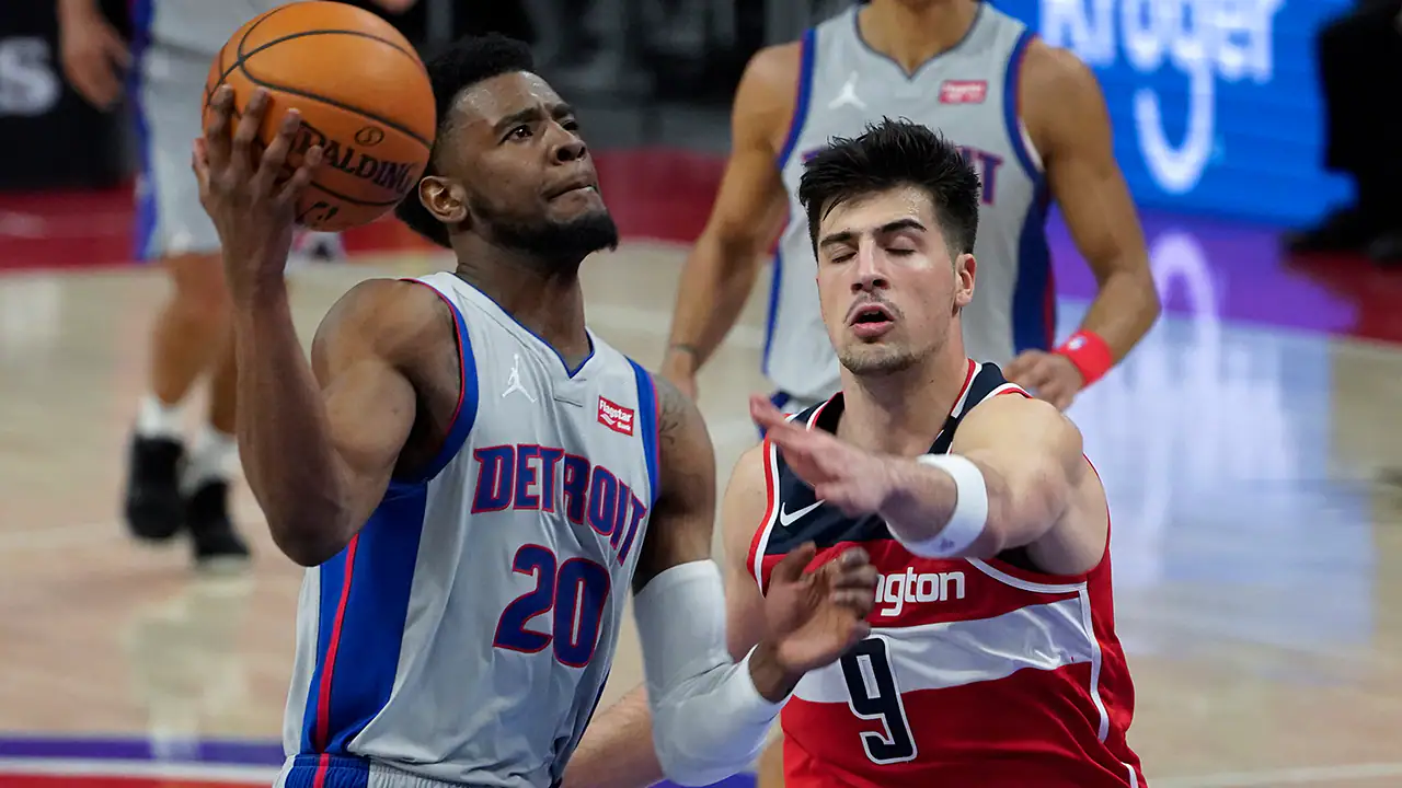 Jackson has season-high 31 as Pistons rout Wizards