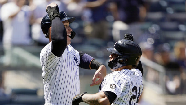 Judge, Sánchez drive Yanks to blowout win over Royals