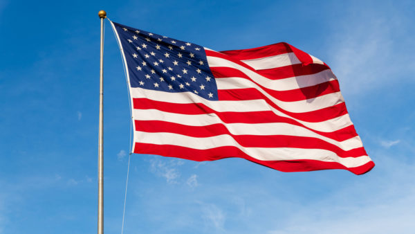 Illinois restaurant owner fighting fine for flying American flag: report