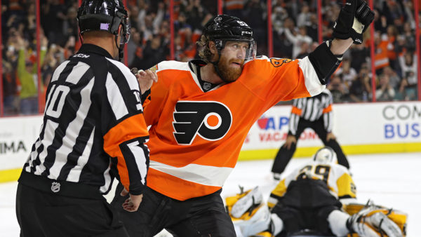 Flyers trade Voracek to Blue Jackets on busy Day 2 of draft