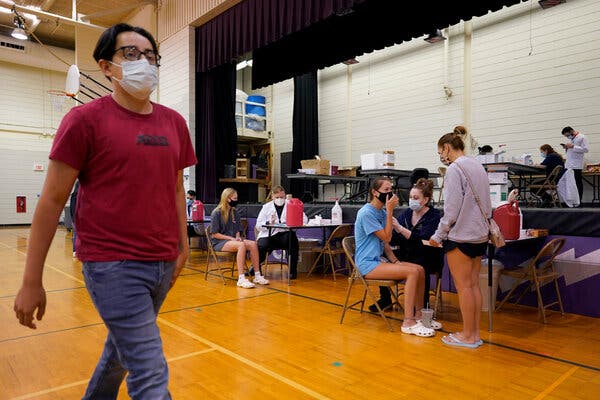 Students getting vaccinated last month in Wheeling, a suburb of Chicago.