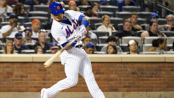 Votto inches from HR record, Báez helps Mets rally past Reds
