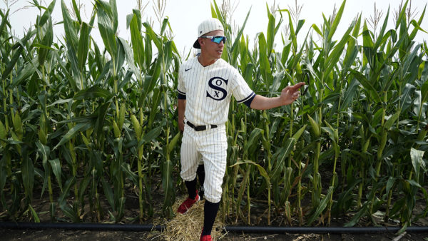 Chisox, Yanks awed at Field of Dreams, MLB promises repeat