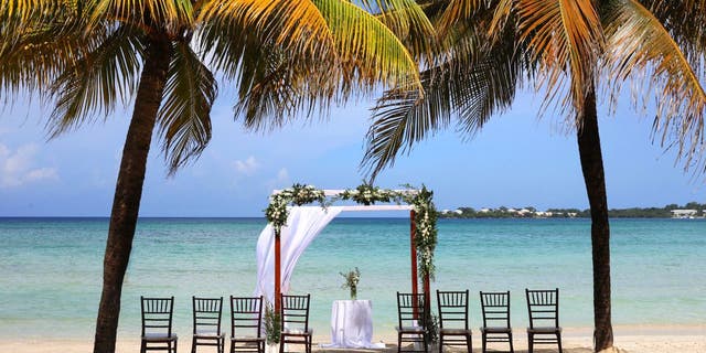 The Royalton Negril Resort and Spa is located at Norman Manley Blvd, A1, Negril, Jamaica.