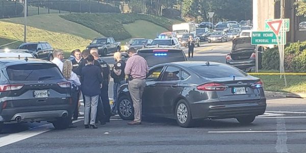 Georgia man armed with bow and arrow carjacks woman in Atlanta, shot by officer during standoff: police