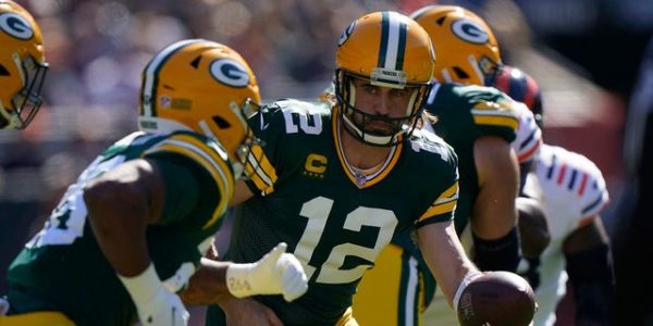 Tom Brady pokes fun at Packers’ Aaron Rodgers touchdown celebration: ‘Now he’s a shareholder of the Bears’
