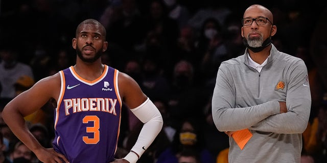Phoenix Suns guard Chris Paul and head coach Monty Williams during the first quarter against the Los Angeles Lakers Oct, 10, 2021, at Staples Center in Los Angeles, California.