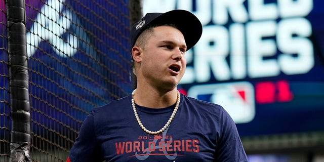 Atlanta Braves right fielder Joc Pederson watches during batting practice Monday, Oct. 25, 2021, in Houston, in preparation for Game 1 of baseball's World Series tomorrow between the Houston Astros and the Atlanta Braves.