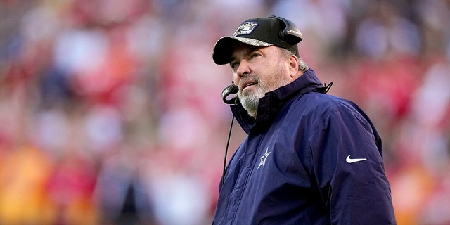 Dallas Cowboys head coach Mike McCarthy watches from the sidelines during the first half of an NFL football game against the Kansas City Chiefs Sunday, Nov. 21, 2021, in Kansas City, Mo.