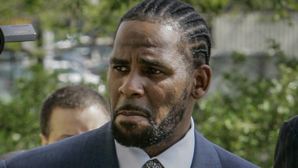 R. Kelly associate sentenced for witness intimidation attempt