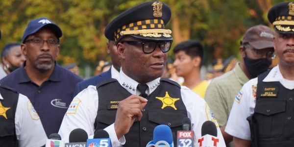 76 Chicago cops were shot or shot at in 2021