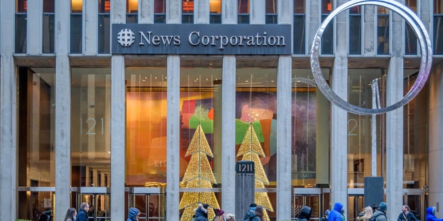 MANHATTAN, NEW YORK, UNITED STATES - 2019/12/20: News Corporation Building, Fox News Headquarters in NYC. (Photo by Erik McGregor/LightRocket via Getty Images)
