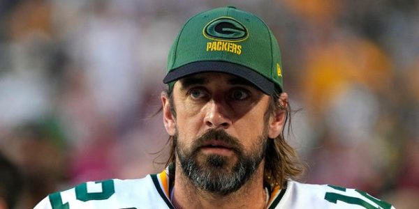 Packers’ Aaron Rodgers blasts MVP voter following controversial comments: ‘He’s an absolute bum’