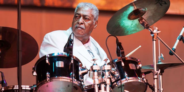 Sam Lay, a Chicago blues drummer and vocalist who played with Howlin' Wolf, Muddy Waters, Bob Dylan and the Paul Butterfield Blues Band, has died at age 86.