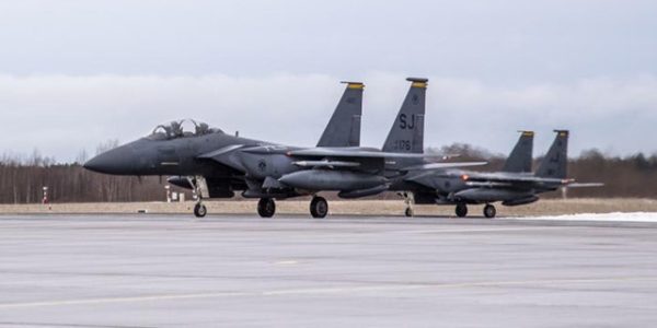 Six US fighter jets arrive in Estonia amid Ukraine tensions