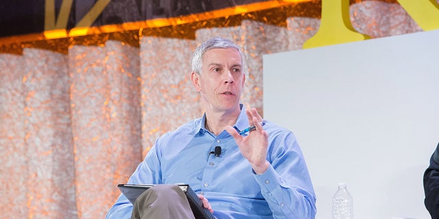 Arne Duncan was among the advocates speaking at The Kennedy Forum at the Chicago Hilton and Tower Hotel on Jan. 16, 2018, in Chicago, Ill.  (Photo by Jeff Schear/Getty Images for Kennedy Forum)