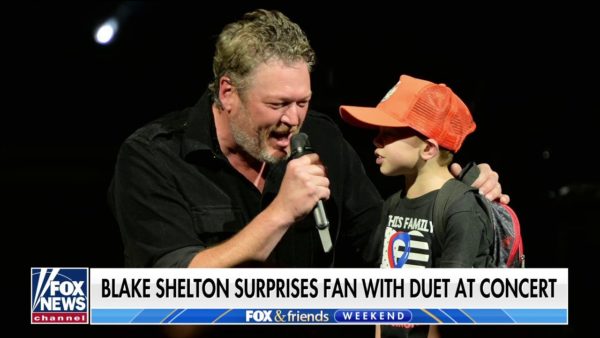 Blake Shelton invites 6-year-old awaiting heart transplant on stage: ‘It just warmed my heart’