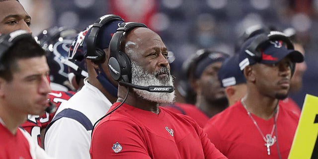 Defensive coordinator Lovie Smith of the Texans watches during the Indianapolis Colts game at NRG Stadium on Dec. 5, 2021 in Houston. 