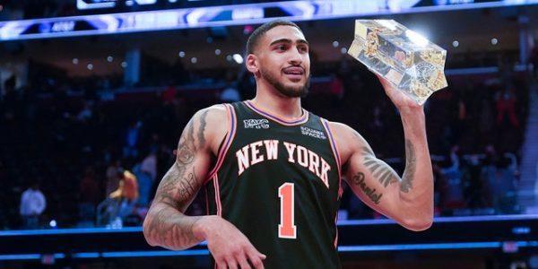 Knicks’ Obi Toppin wins dunk contest as others struggle
