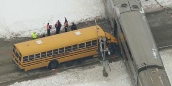 Illinois school bus driver hailed as hero for getting kids off stalled bus before train struck