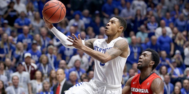 Tyler Ulis #3 of the Kentucky Wildcats shoots the ball in the game against the Georgia Bulldogs during the semifinals of the SEC Tournament at Bridgestone Arena on March 12, 2016 in Nashville, Tennessee.