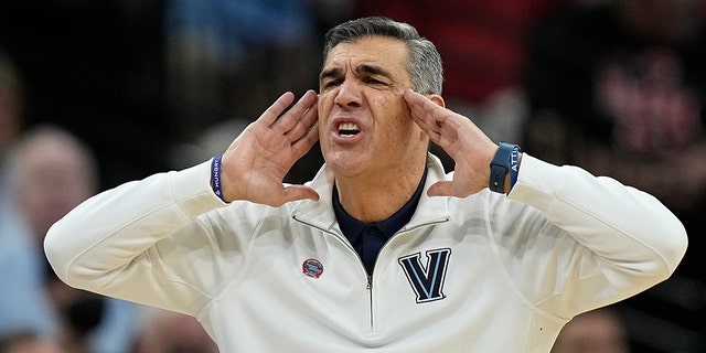 Villanova head coach Jay Wright yells during the first half of a game against Houston in the Elite Eight of the NCAA tournament March 26, 2022, in San Antonio.