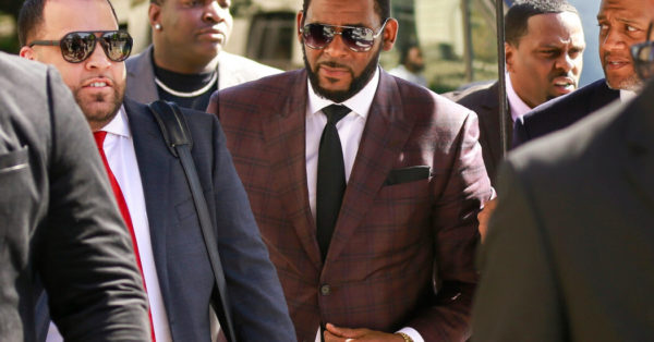 R. Kelly, Predator Who Used Fame as a Lure, May Now Face Life in Prison