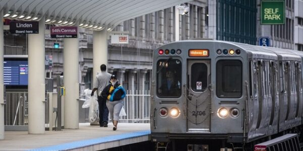 Chicago woman shot on train during verbal confrontation: Police