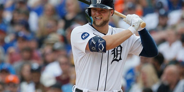 Austin Meadows #17 of the Detroit Tigers bats against the Toronto Blue Jays at Comerica Park on June 11, 2022, in Detroit, Michigan. 