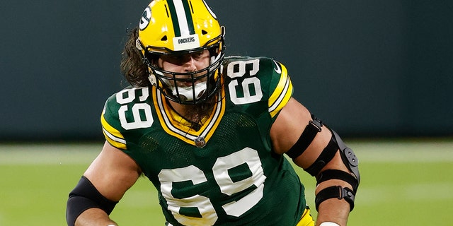 Green Bay Packers offensive tackle David Bakhtiari (69) plays during an NFL football game, Sunday, Nov 29. 2020, against the Chicago Bears in Green Bay, Wis. 