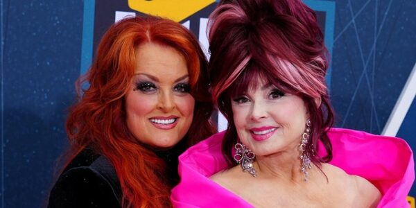 Wynonna Judd is still ‘incredibly angry’ about mother Naomi Judd’s death, feeling ‘closer’ to sister Ashley