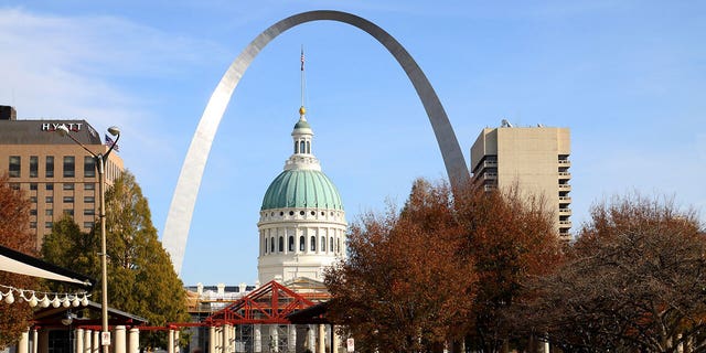 Old Court House and Gateway Arch, as photographed from Citygarden in St. Louis, Missouri.