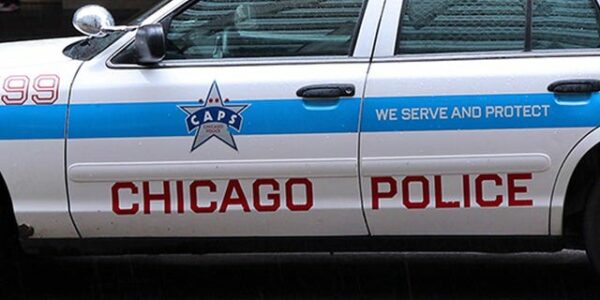 Chicago police take two hours to respond after shots fired during attempted business burglary