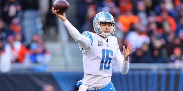 Jared Goff of the Detroit Lions attempts a pass during the fourth quarter against the Chicago Bears at Soldier Field on Nov. 13, 2022, in Chicago.