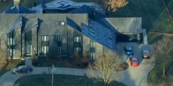 Two children, 3 adults found dead in affluent Chicago suburb home