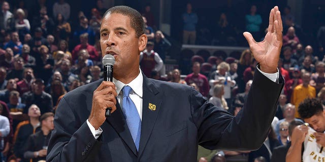 Former Cavalier Brad Daugherty waves to the fans before the game against the Indiana Pacers on October 26, 2019, at Quicken Loans Arena in Cleveland, Ohio.