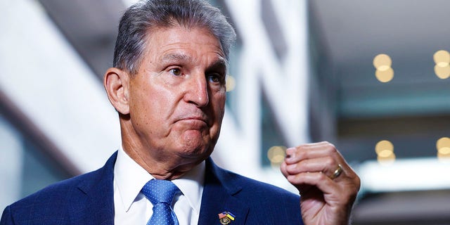 Manchin joined Republicans in working to block a Biden administration ESG rule.