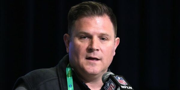 Packers GM breaks silence on Aaron Rodgers trade