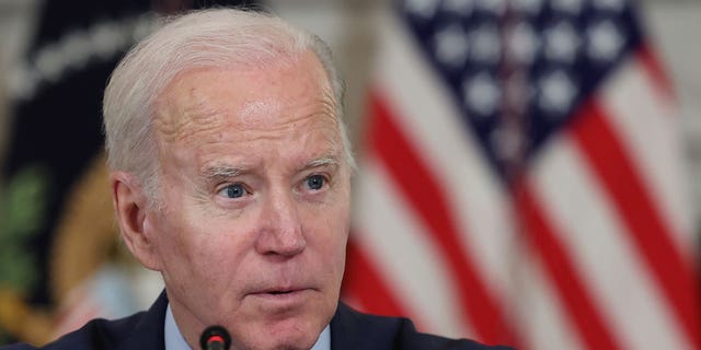 Poll shows Biden with low ratings for economy