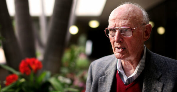Harry Markowitz, Nobel-Winning Pioneer of Modern Portfolio Theory, Dies at 95