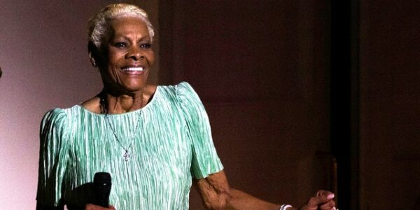 Dionne Warwick ‘on the mend’ after canceling concert due to medical issue
