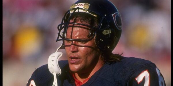Ric Flair calls for Bears legend Steve McMichael, who is battling ALS, to enter Pro Football Hall of Fame