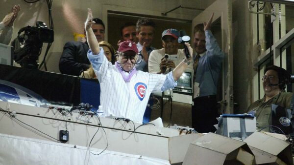 Cubs honor Jimmy Buffett, who played first-ever concert at historic Wrigley Field in 2005