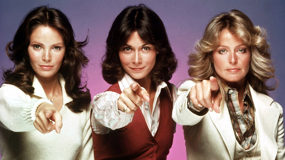 Cast of Charlie's Angels in a promo shoot for the show