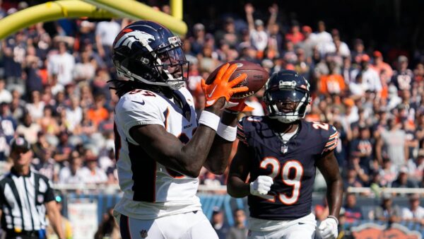 Broncos winless no more as Bears suffer epic collapse after being up 21 points in third quarter
