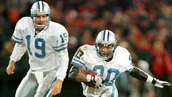 Ex-Lions quarterback rips Barry Sanders, former coach after getting backlash in documentary about running back