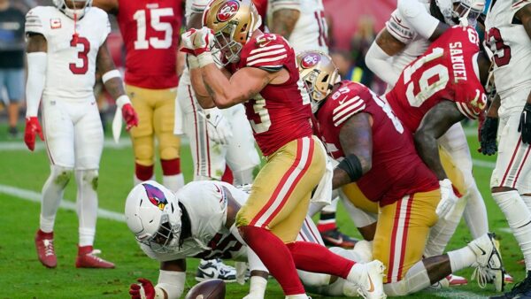 49ers clinch NFC West title after big day from Christian McCaffrey